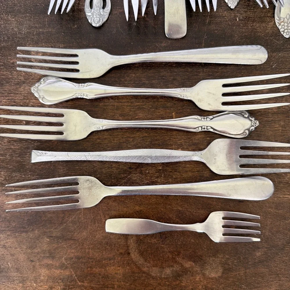 Vintage Oneida, Anneta, International Stainless Steel Flatware Fork Mixed Lot 29